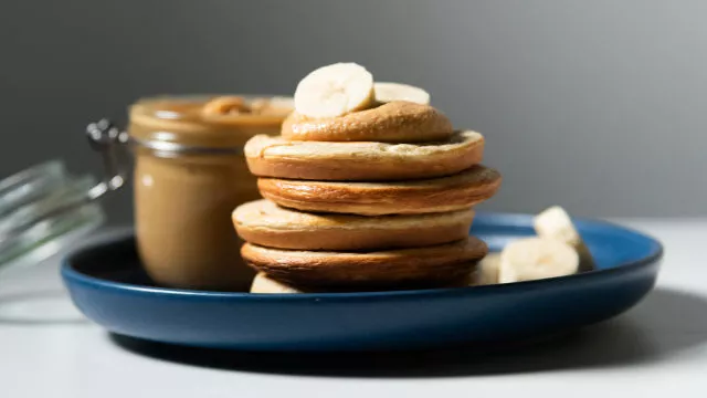 Panquecas com Manteiga de Amendoim