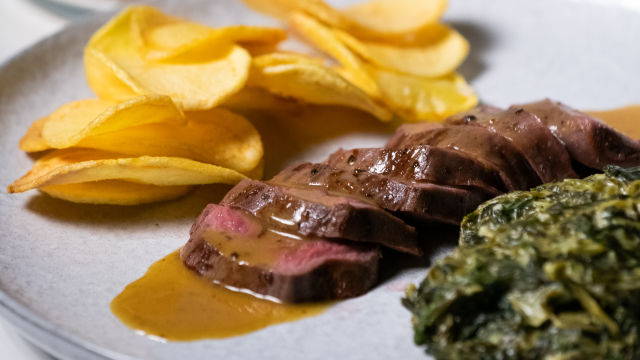 Bifes de Veado à Cervejeira