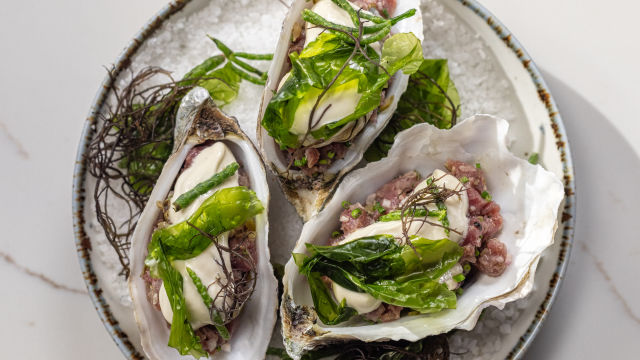 Tártaro de Novilho com Maionese de Ostra