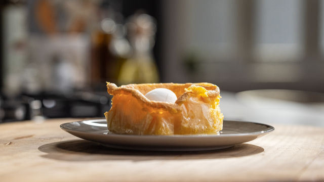Pão de Ló com Queijo da Serra