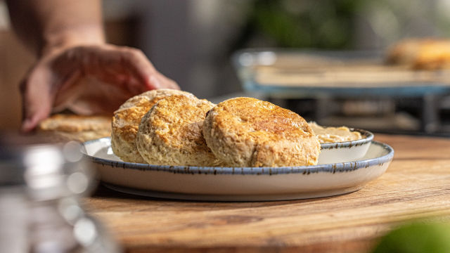 Scones com Manteiga de Maple Syrup