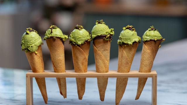 Cones de Milho com Gelado de Pistácio