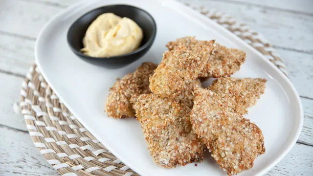 Frango Assado em Pedaços de Quinoa com Maionese Japonesa