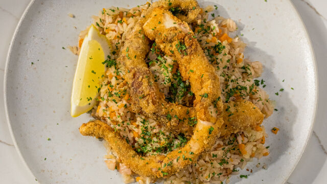 Filetes de Polvo com Arroz do Mesmo