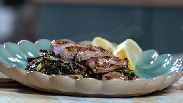 Esparguete do Mar com Secretos de Porco Preto