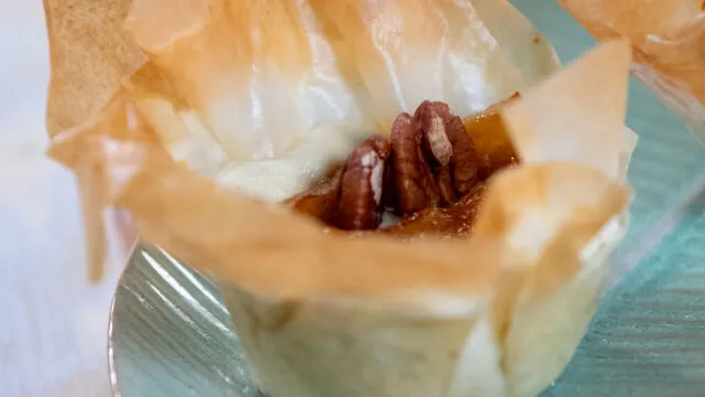 Cestas de Três Queijos com Pera e Nozes Pecan