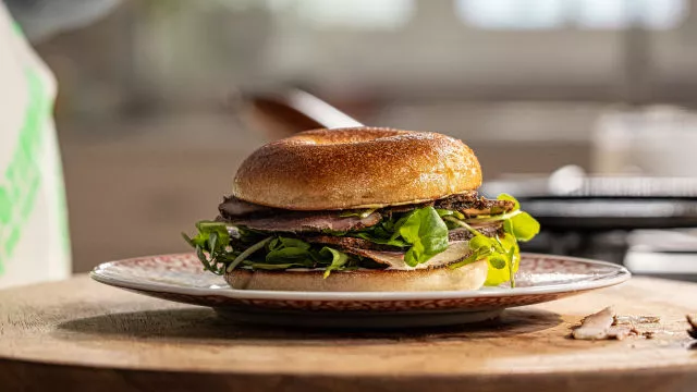 Bagel com Pastrami
