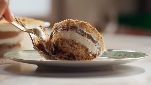 Delícia em Quatro Camadas