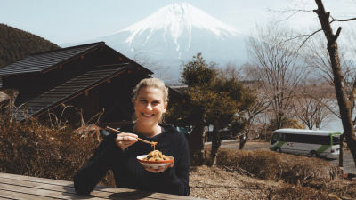Salata od japanskog citrusnog voća i avokada