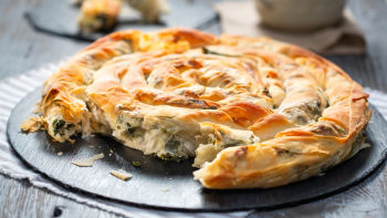 Domaća pita od spanaća i kozjeg sira