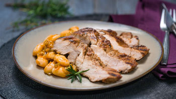 Marinirani svinjski file sa sofenka pasuljem