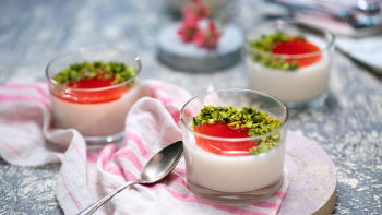 Malabi sa sosom od jagoda