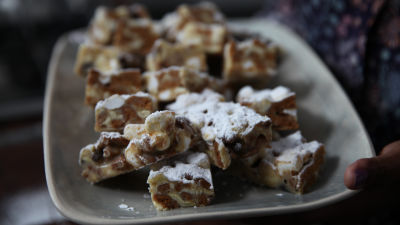 Roki roud štanglice sa jabukom i belom čokoladom