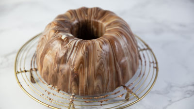 Torta od đumbira sa čokoladnom glazurom