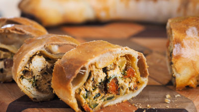 Štrudla sa rikotom i "n’duja" kobasicom