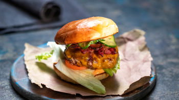 Čizburger sa slaninom