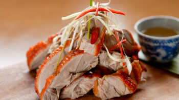 Pečena pačetina u sosu od fermentisanog pasulja