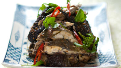 Zapečena piletina u galangalu