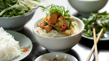 Pržena riba sa kurkumom i mirođijom