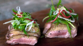 BAC HA dimljena pacetina sa zelenim cajem