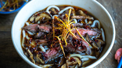 Čorba od nudli sa zapečenom šniclom