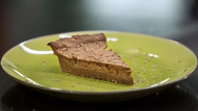 Čokoladni tart sa sladoledom