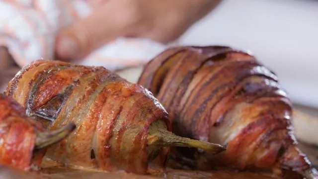 Dimljeni patlidžan u sosu od limuna i maslina