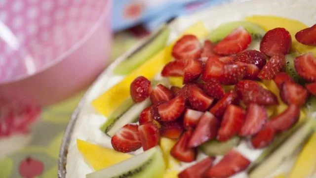 Kolač od limete i kokosa
