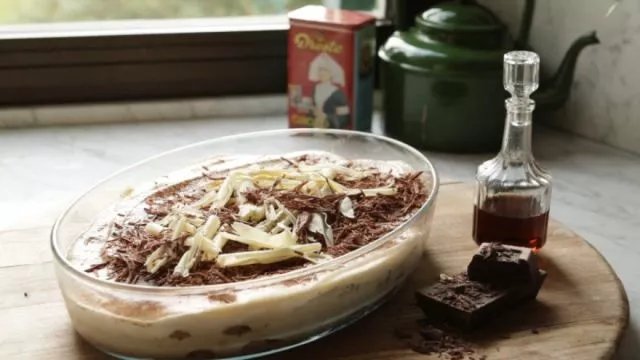 Tiramisu od dve vrste čokolade