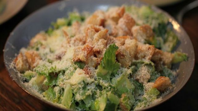 Velika Cezar salata
