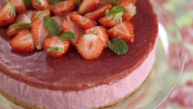 Lagana torta s jagodama