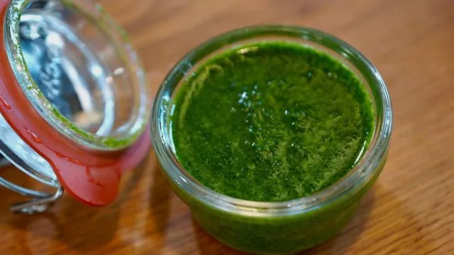 Pesto od sremuša