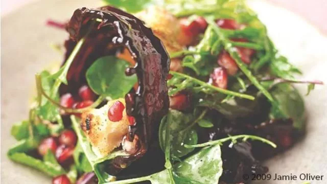 Salata sa ušećerenom slaninom