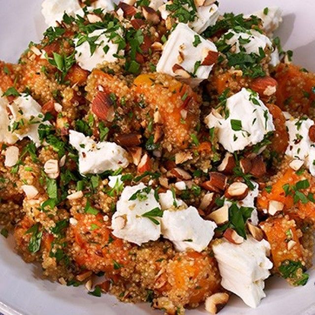 Orašasta salata od kinoe