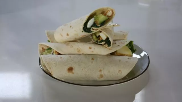 Tortilje sa salatom gado gado