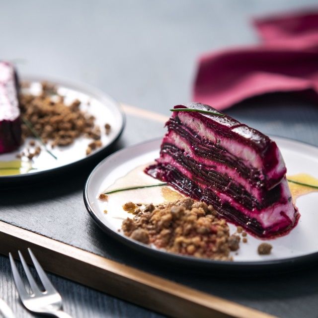 Pečena cvekla i sirni terin