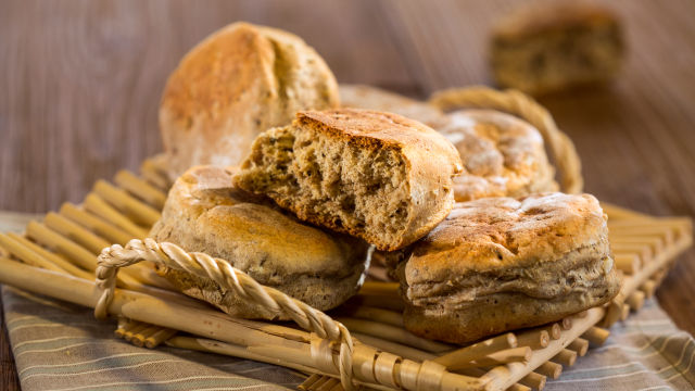 Irske zemičke s medom i orasima