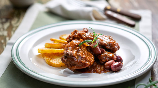 Zečji kaćatore sa pečenim krompirom