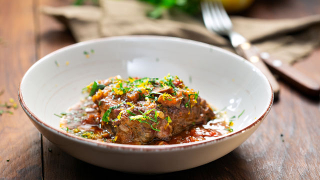 Jagnjeći gulaš sa gremolatom