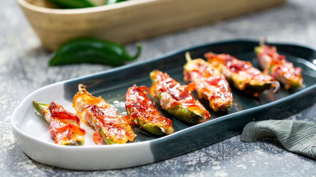 Punjene čili papričice