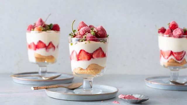 Tiramisu s jagodama