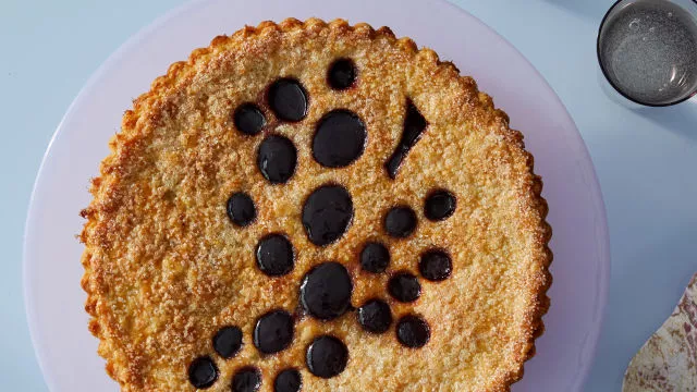 Tart od grožđa konkord