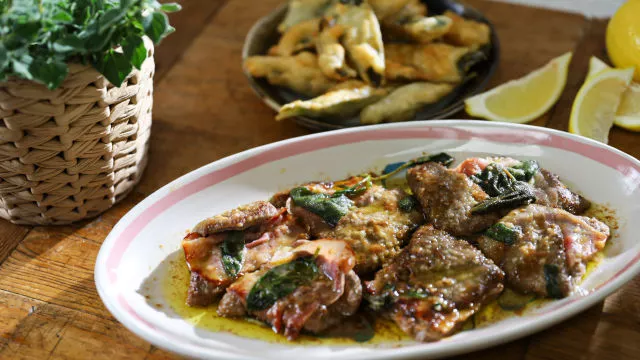 Saltimboka od rimske teletine sa hrskavom žalfijom