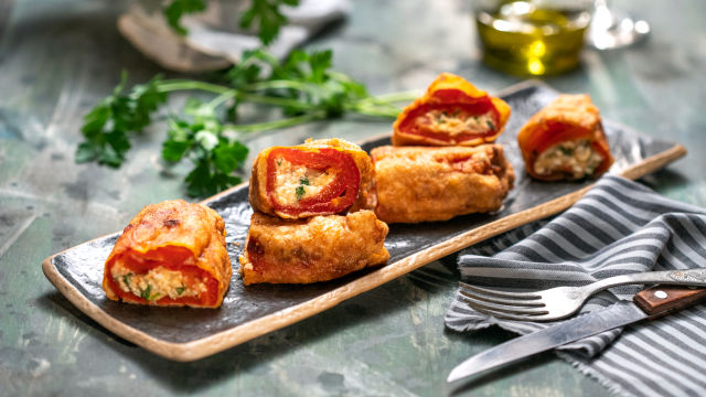 Pohovana, punjena pečena paprika