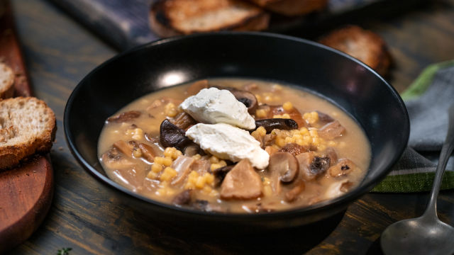 Čorba od šumskih gljiva i kuskusa