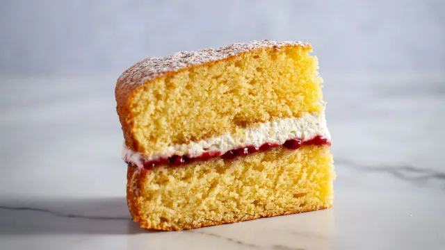 Kolač “Victoria sponge”