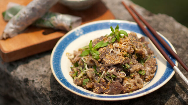 Salata od kozjeg mesa sa citrusima