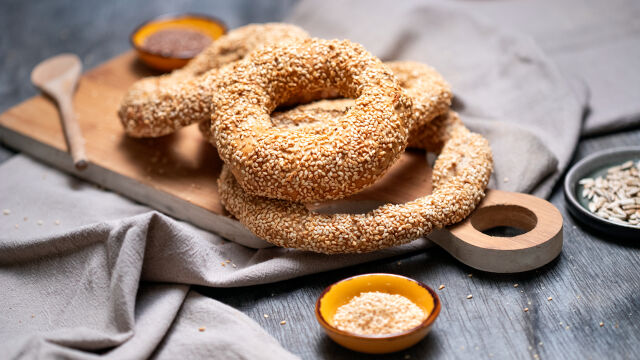 Đevrek od integralnog brašna sa sirom