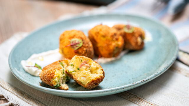 Pljeskavice od krompira sa šunkom