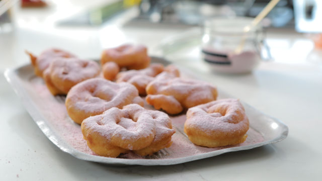 Prženi uštipci od jagoda